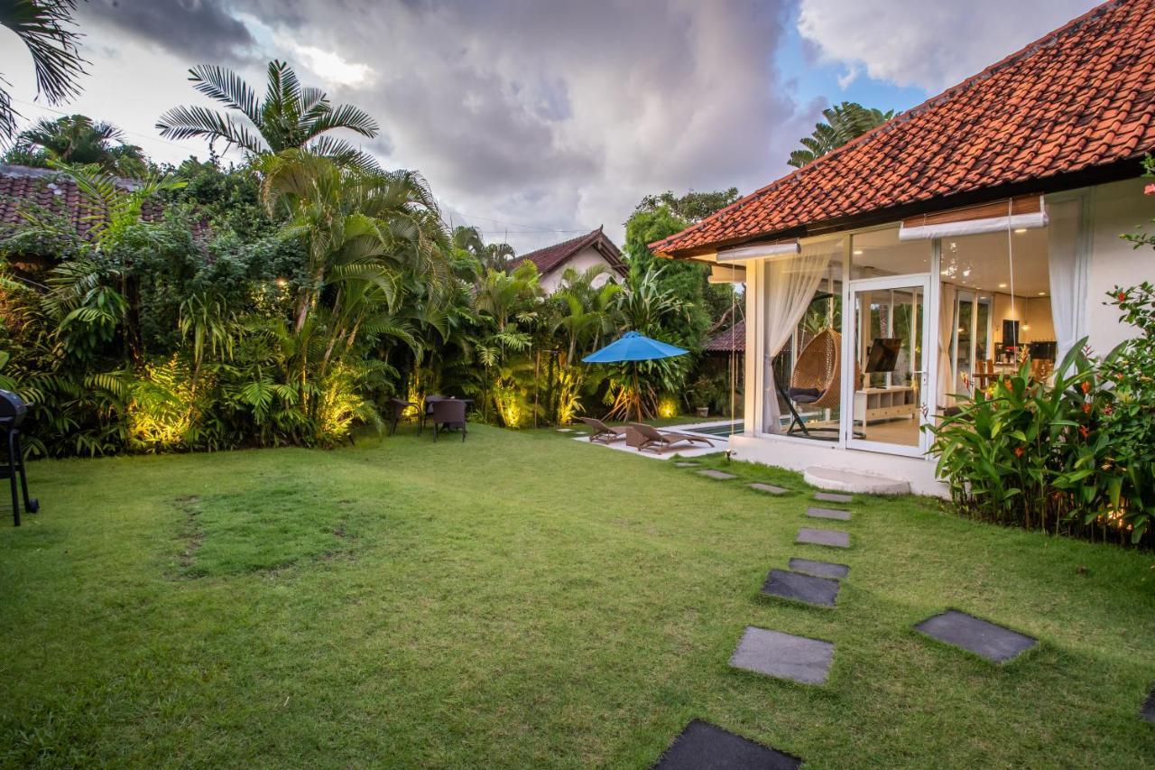 Villa Janitra Seminyak  Ngoại thất bức ảnh