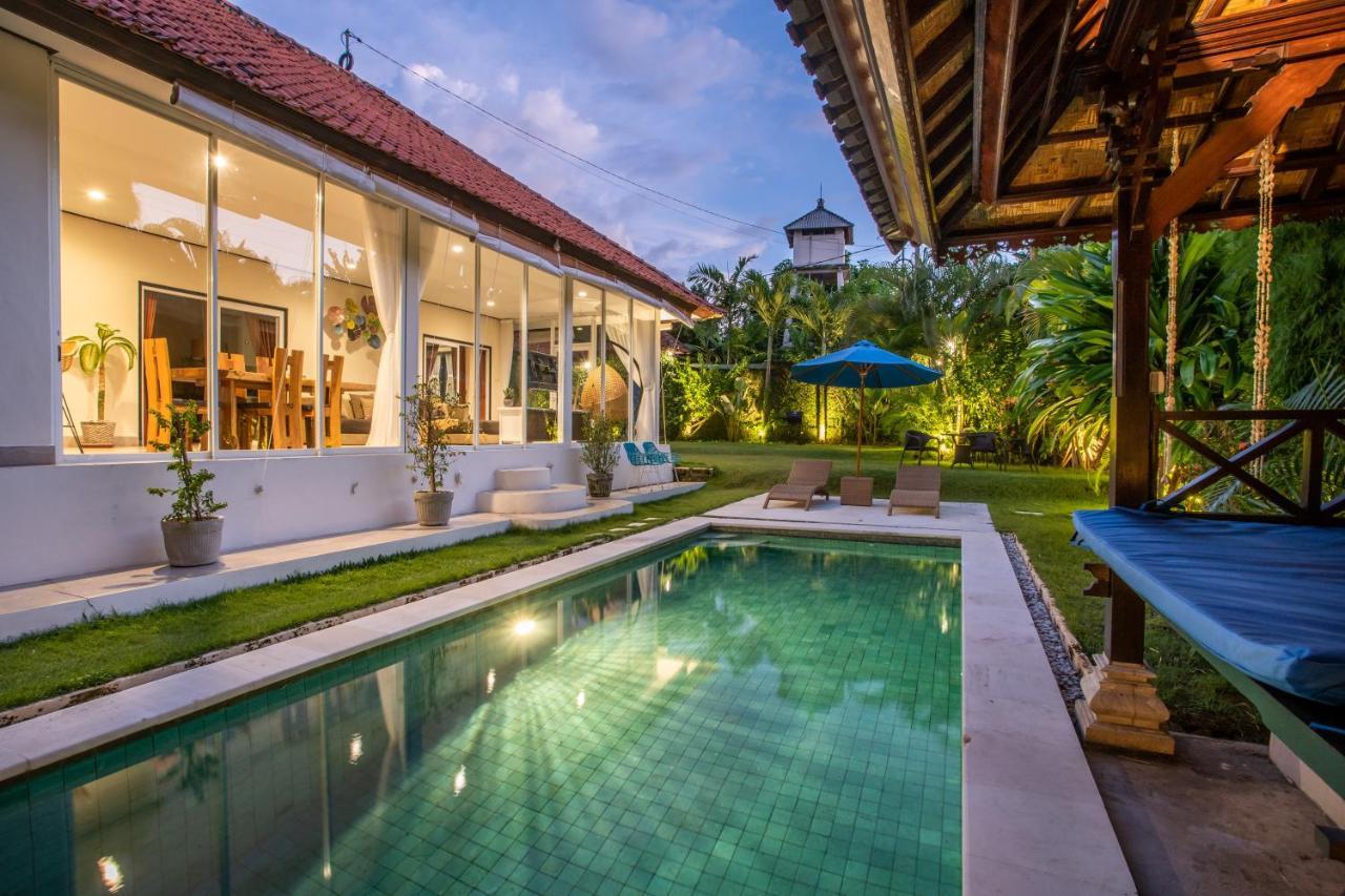 Villa Janitra Seminyak  Ngoại thất bức ảnh